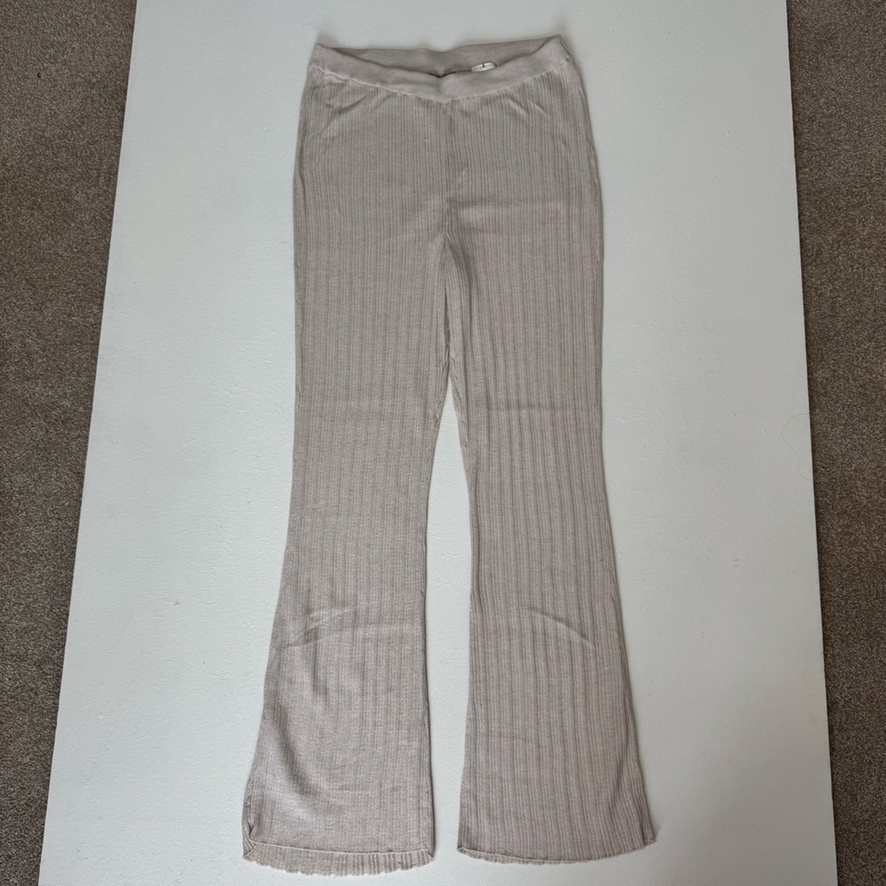 H&M Light Beige Ribbed Knit Pants Size L